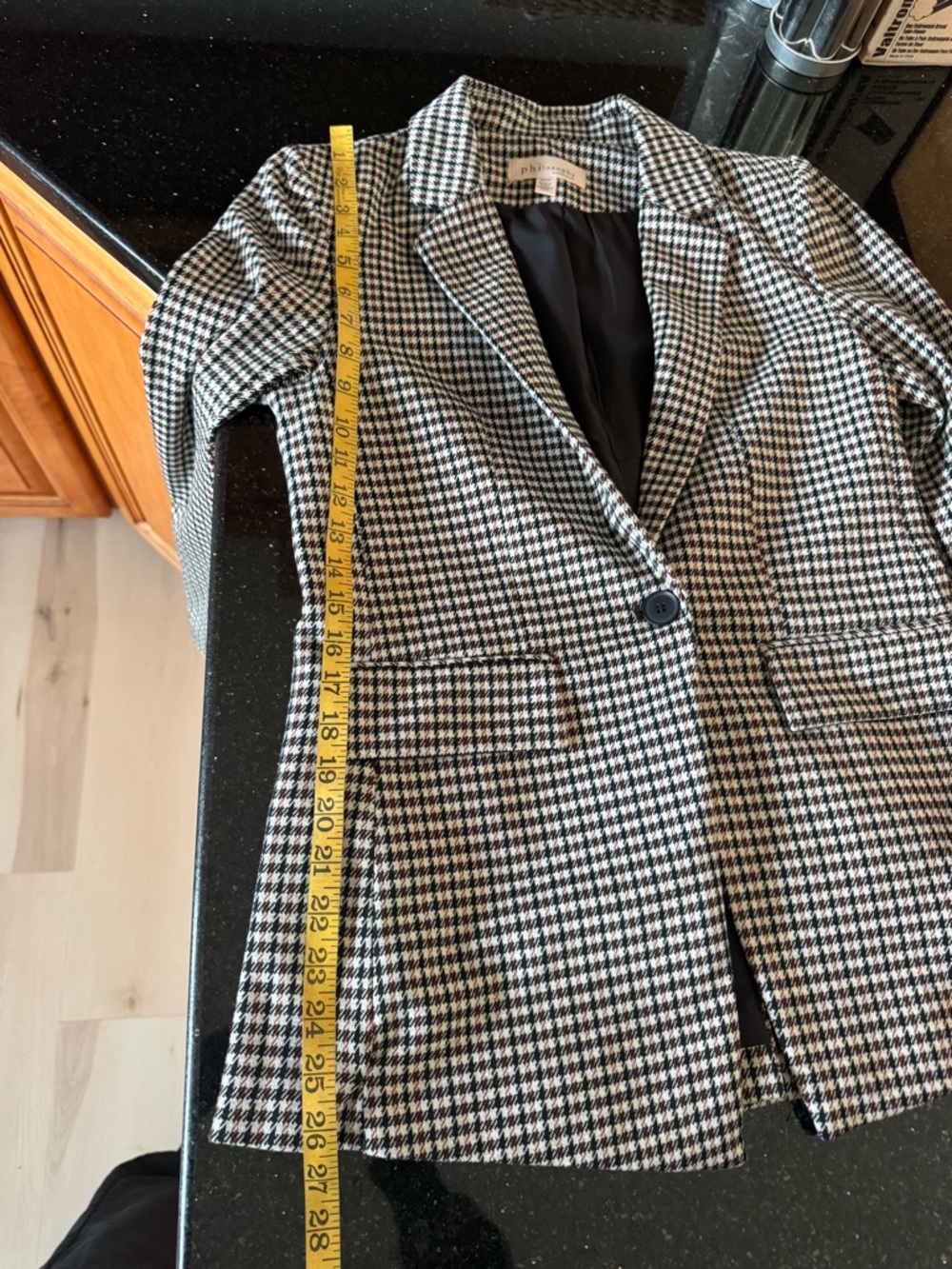Philosophy Houndstooth Blazer in Black, White & Brown Accent - Picture 5 of 8